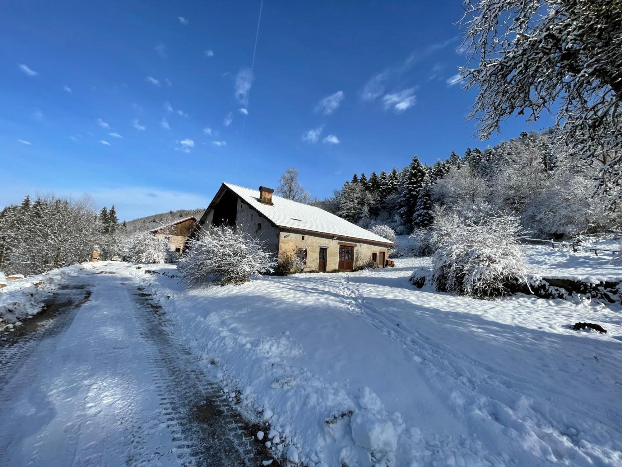 Вилла La Hutte Tendon Экстерьер фото